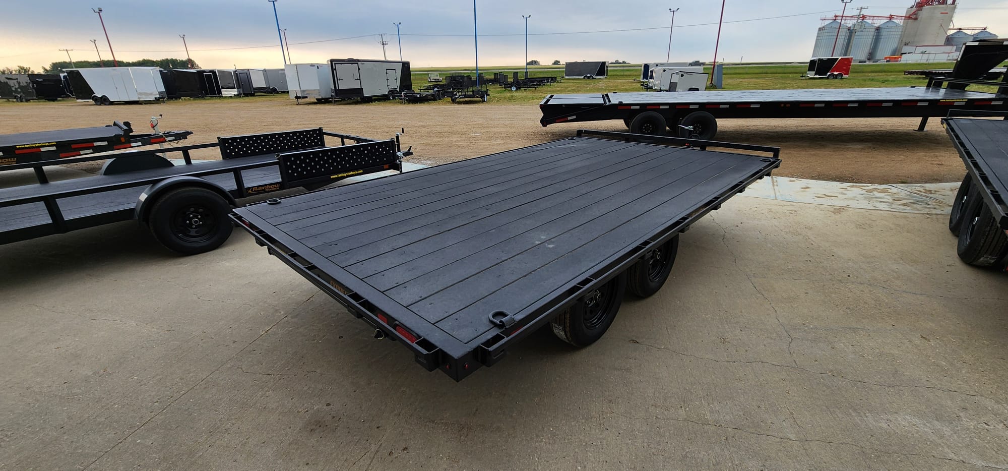2026 Rainbow Trailers O16A23E Flatbed Trailer