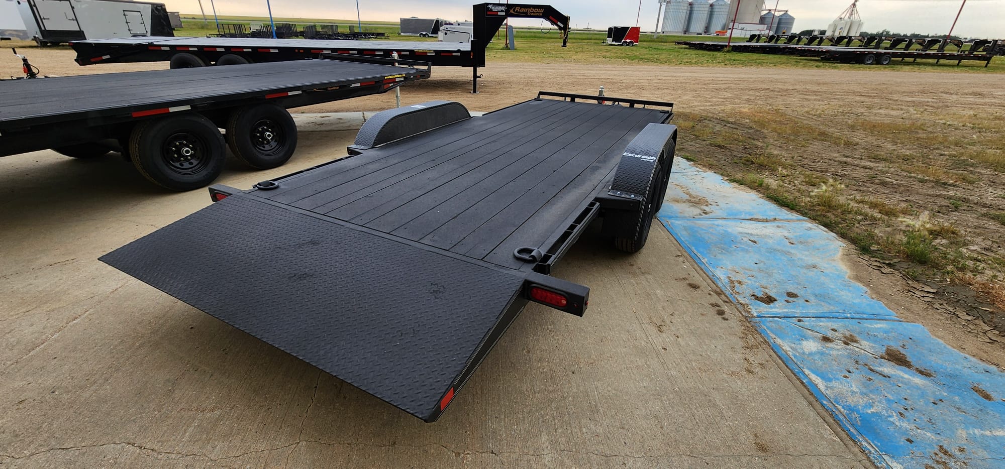 2027 Rainbow Trailers 8518M Trailer