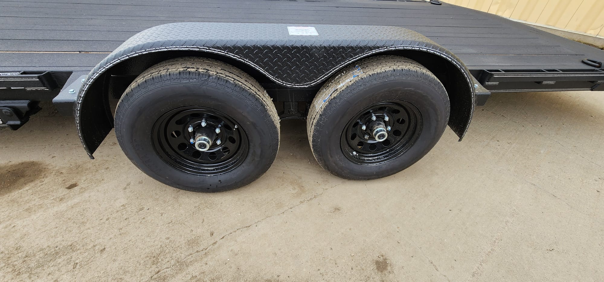 2027 Rainbow Trailers 8518M Trailer