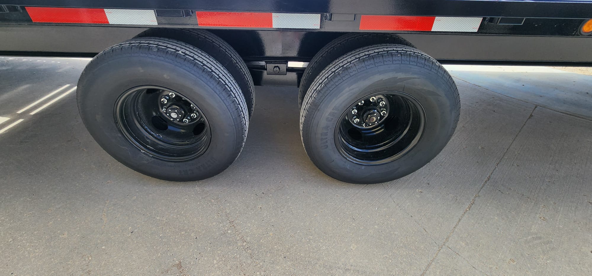 2027 Rainbow Trailers H1025E + 5DT Flatbed Trailer