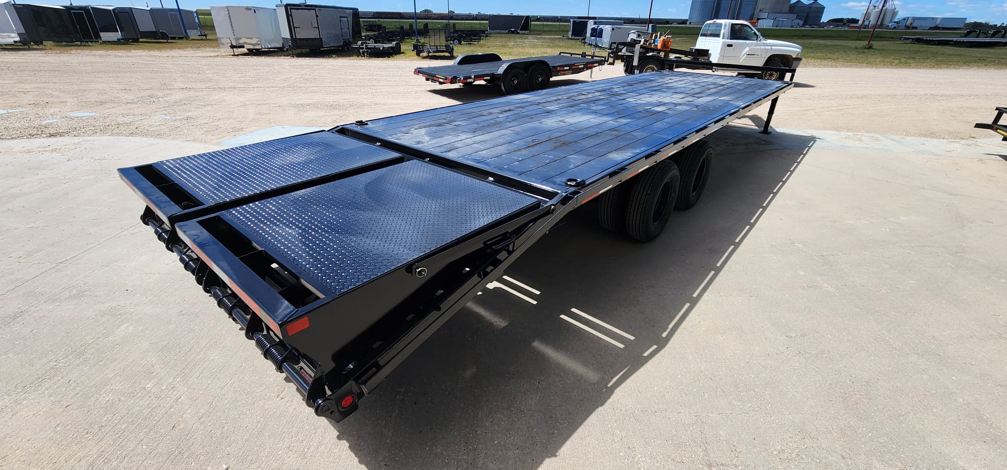 2027 Rainbow Trailers H1025E + 5DT Flatbed Trailer