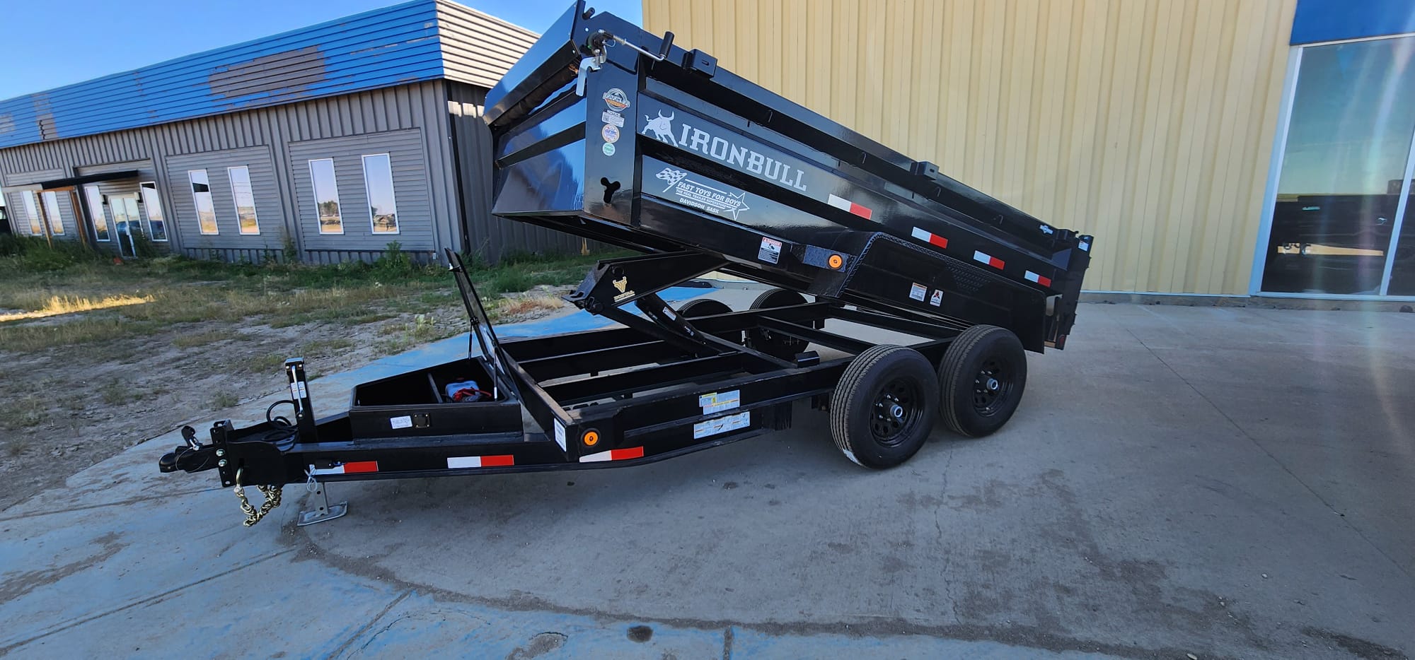 2027 Iron Bull Trailers DTB10 Dump Trailer