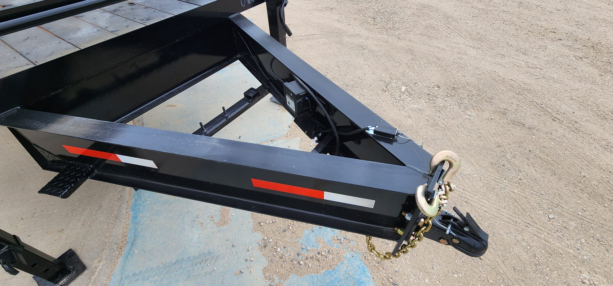 2027 Rainbow Trailers H1020E Pintle Hitch Flatbed Trailer