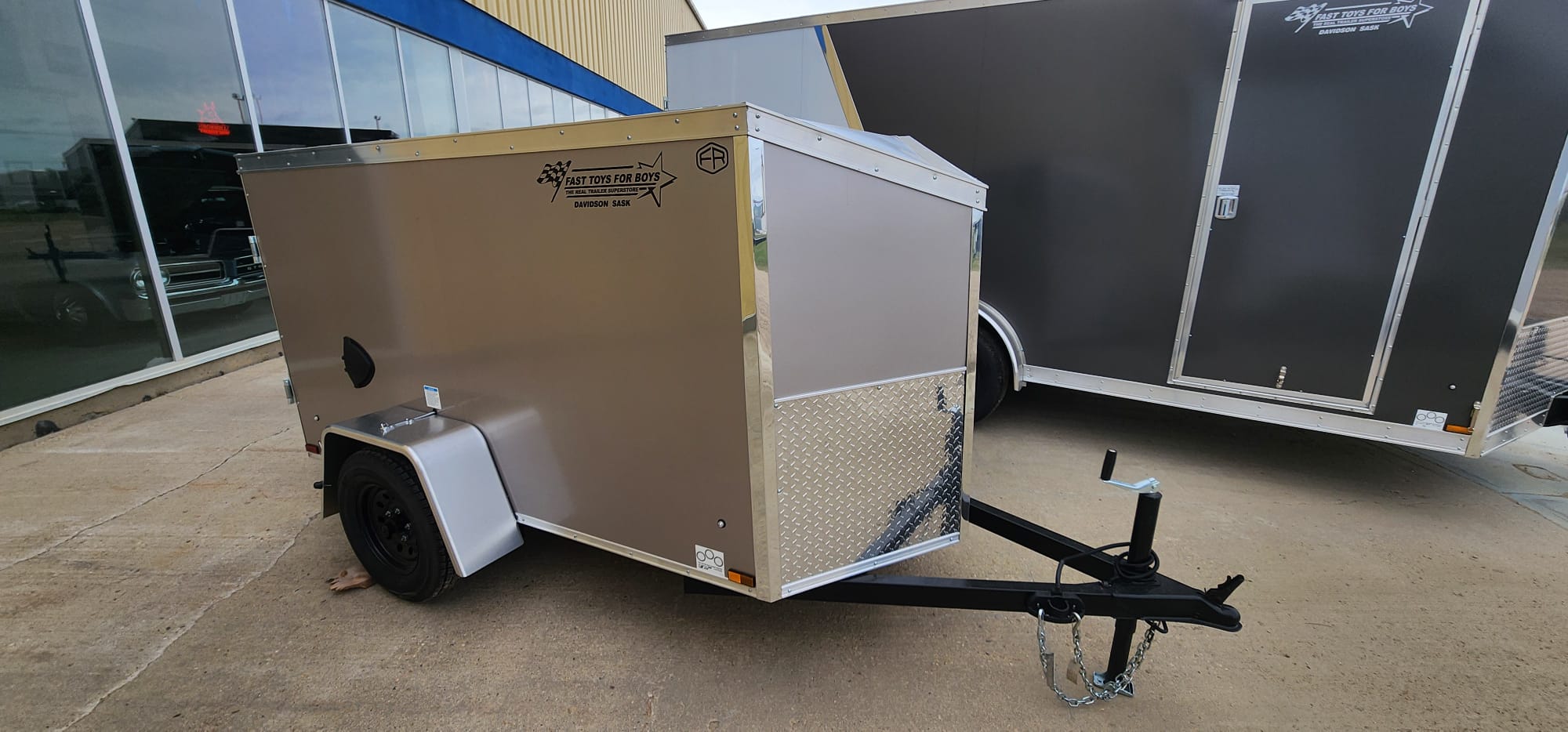 2027 Continental Cargo V-Series VHW48SA Enclosed Cargo Trailer