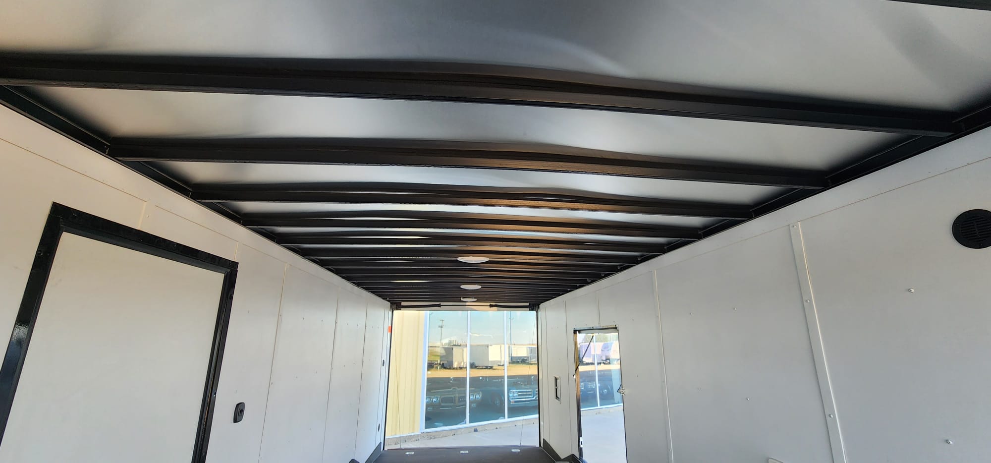 2027 Continental Cargo V-Series VHW8526TA3 Enclosed Cargo Trailer