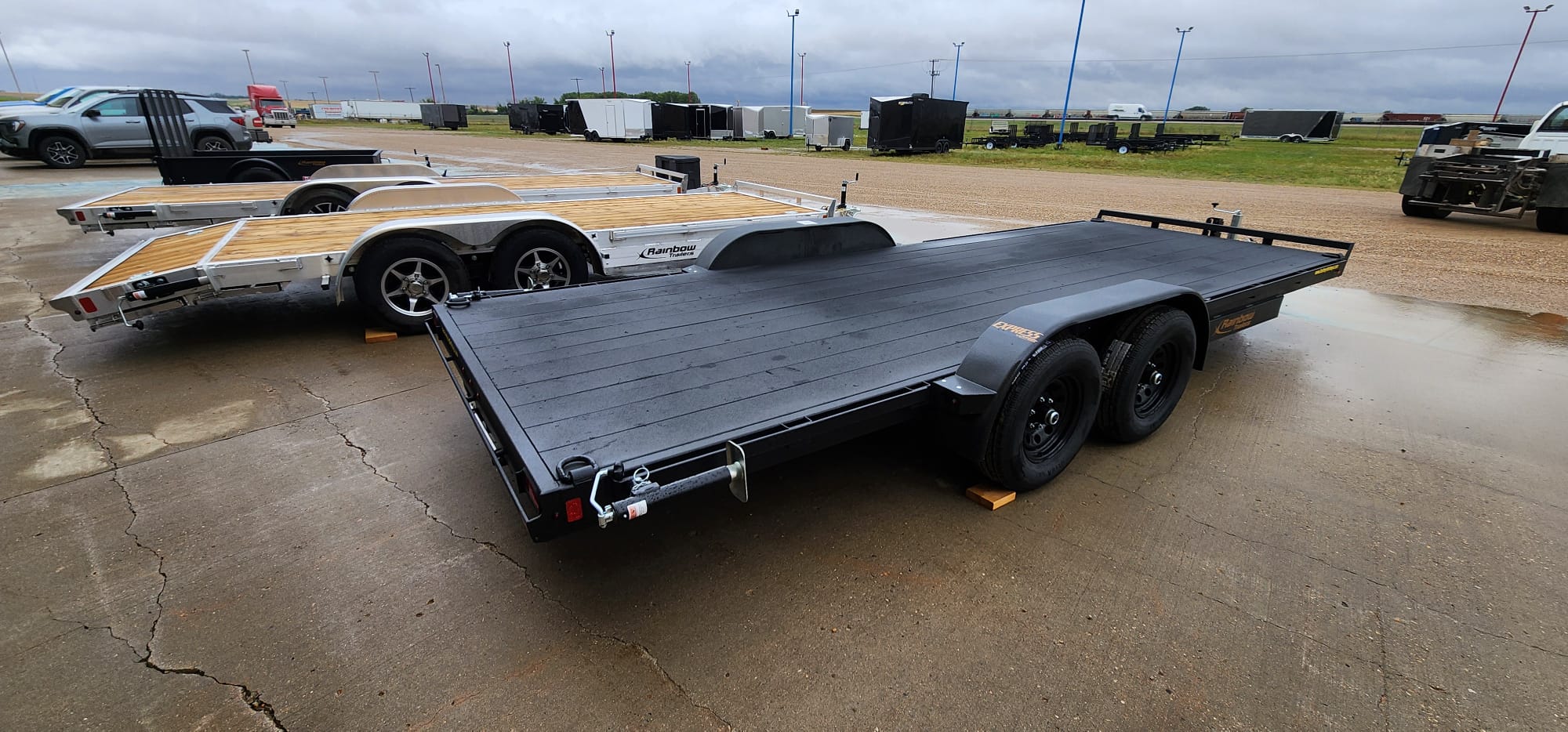 2027 Rainbow Trailers 6520E Car Hauler