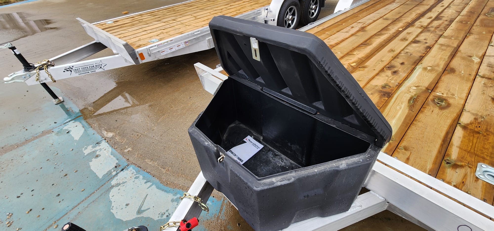 2027 Rainbow Trailers 6A520M Car Hauler