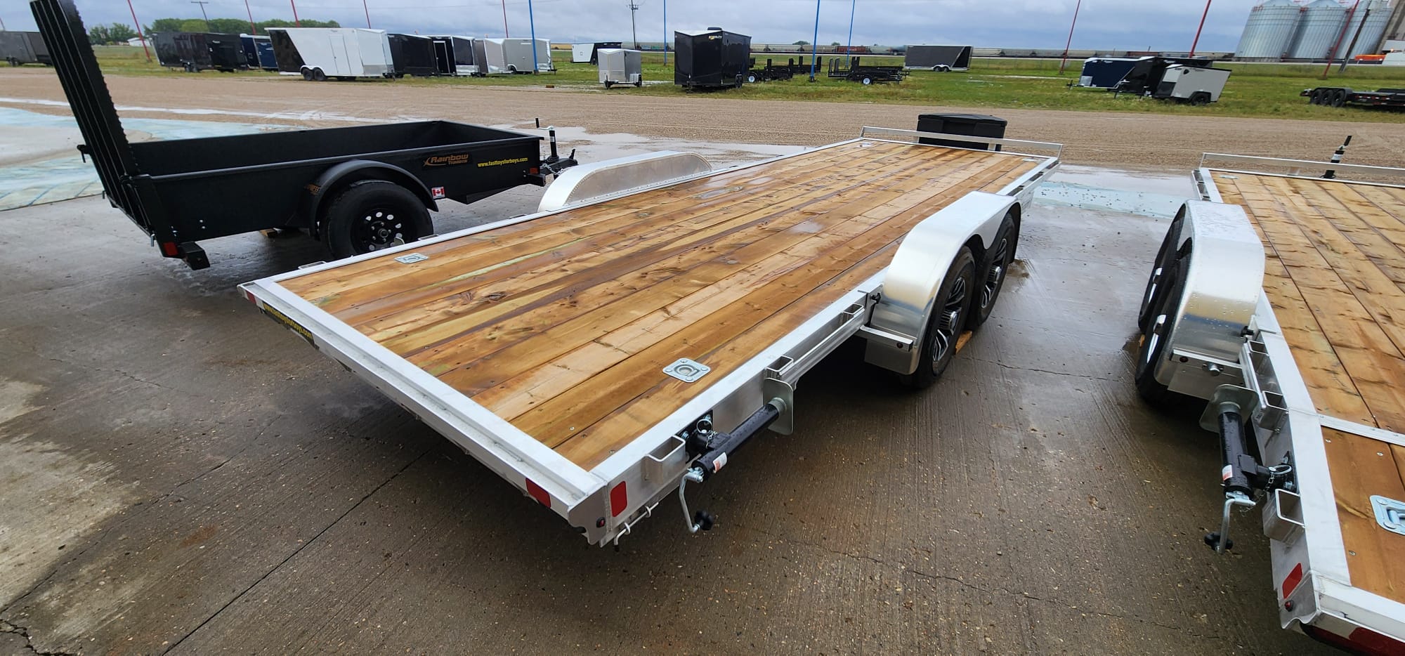 2027 Rainbow Trailers 6A520M Car Hauler