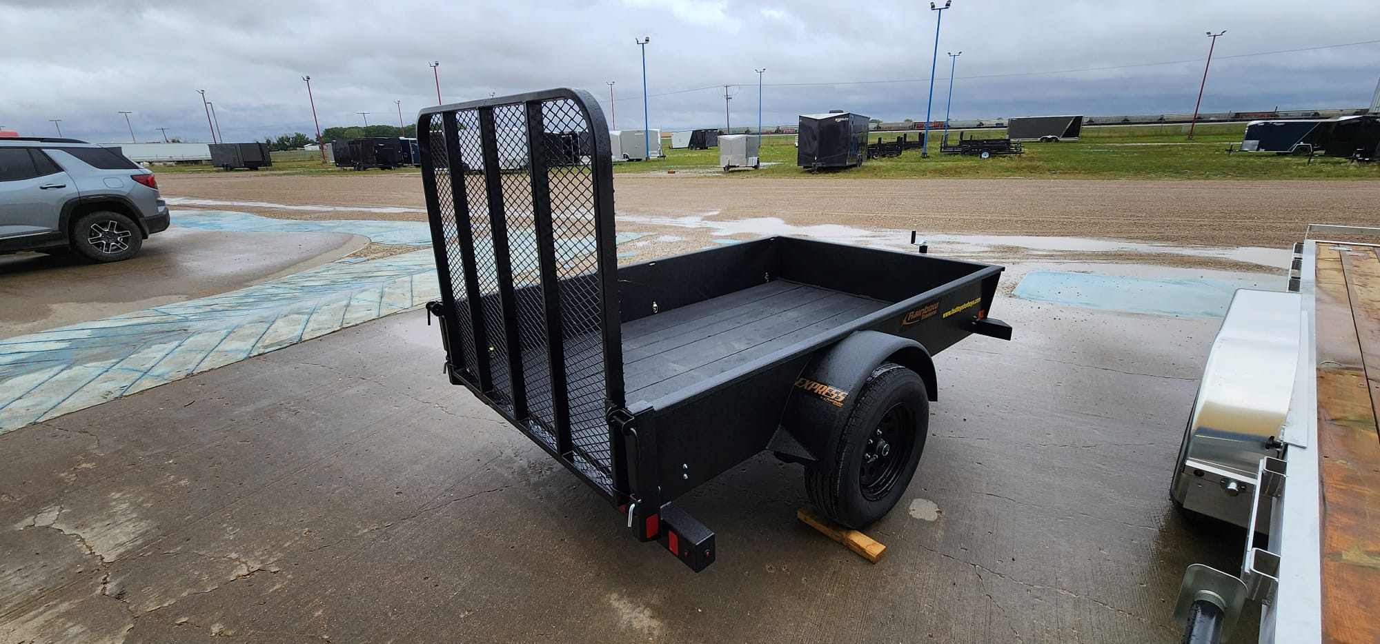 2027 Rainbow Trailers 5X8SSE Utility Trailer