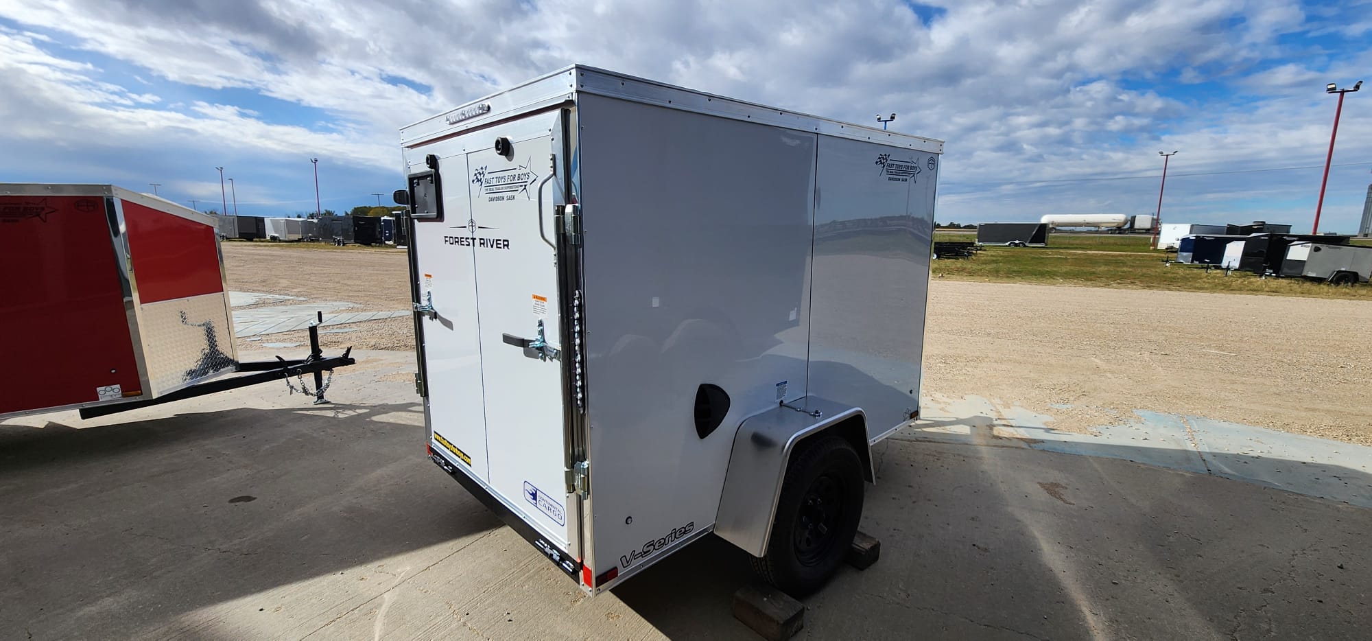 2027 Continental Cargo V-Series VHW58SA Enclosed Cargo Trailer