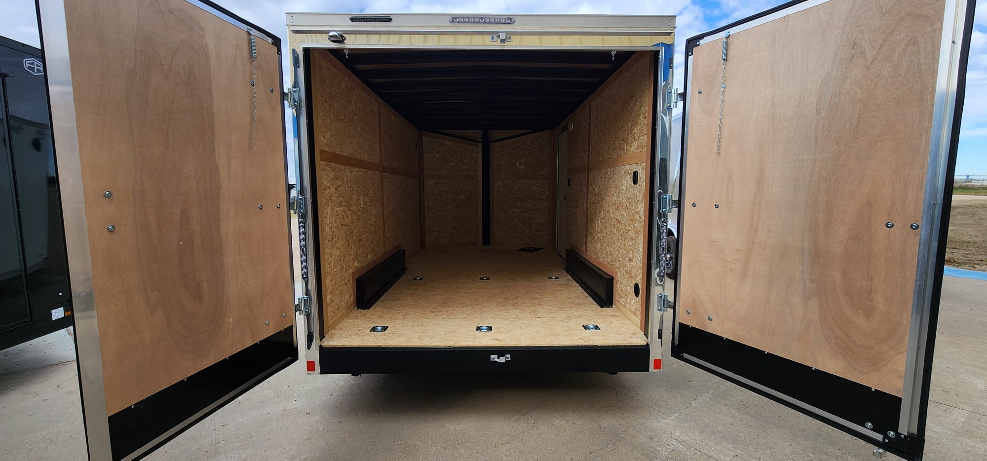 2027 Continental Cargo V-Series VHW714TA2 Enclosed Cargo Trailer