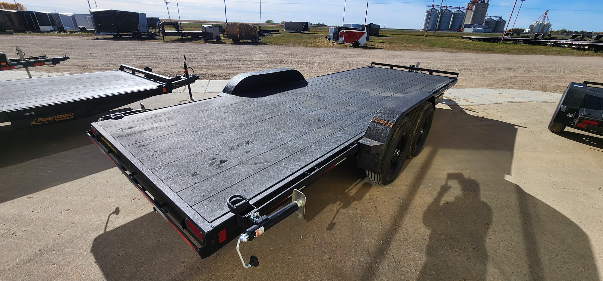 2027 Rainbow Trailers 6720E Car Hauler
